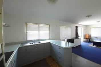 3199A Great North Road, New Lynn