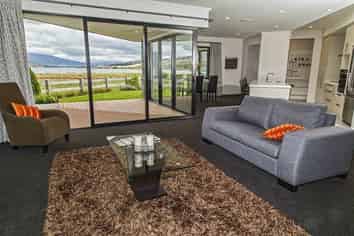 2A Alpha Street, Cromwell