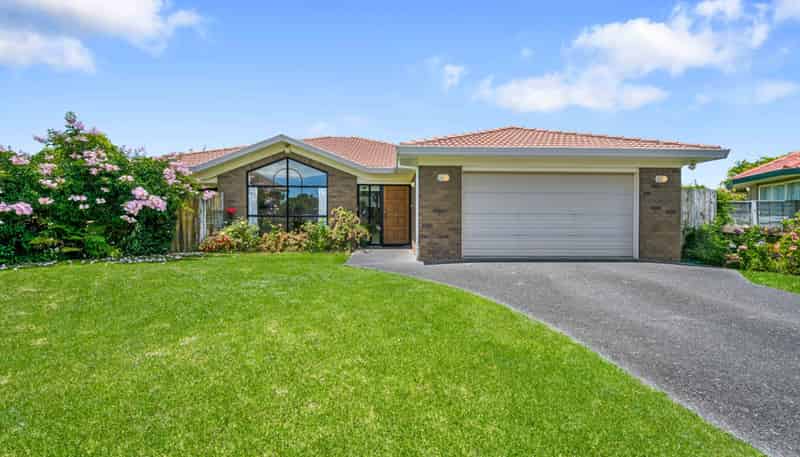 8 Paradise Place, Pakuranga Heights