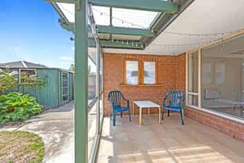 2/29 Loughton Street, Burwood