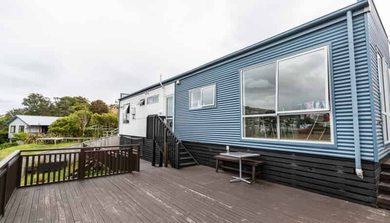 48a Bassett Road, Johnsonville