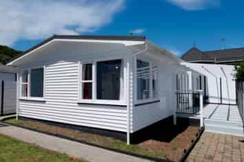 130A Main Rd S, Raumati Beach