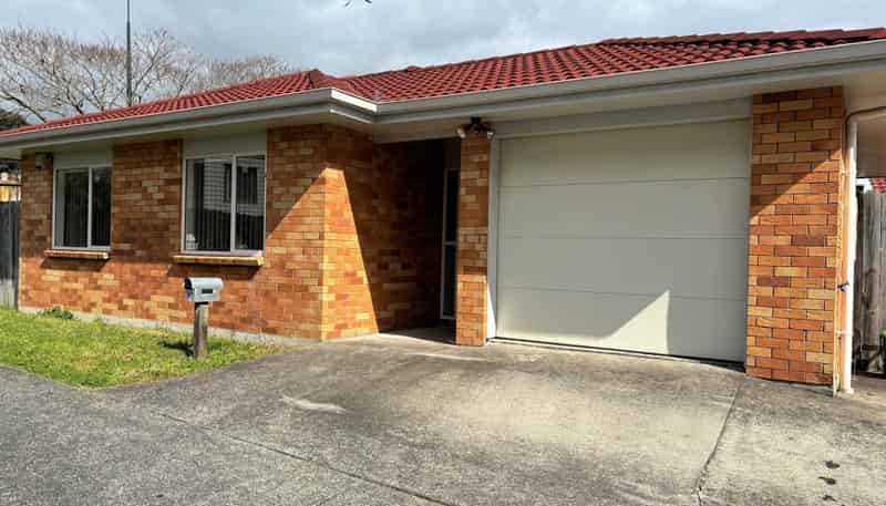 11A Liscooly Place, Flat Bush