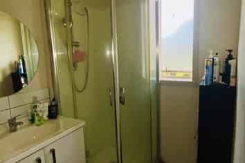 1/2098 Great North Road, New Lynn