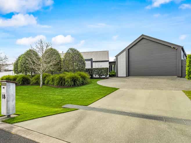 18 Torea Road, Matakana