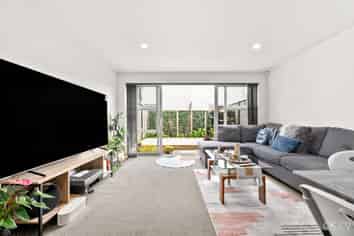 1115b High St, Taita