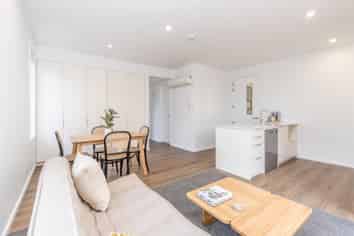 G01/2b Oakley Avenue, Waterview