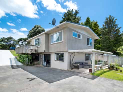 114 Mcentee Road, Waitakere