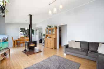 114 McEntee Road, Waitakere