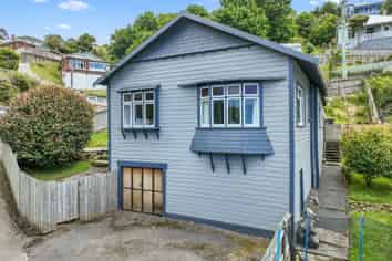 44 Leckhampton Court, CLYDE HILL