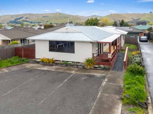 Sneaky Good Office Space in Redwoodtown