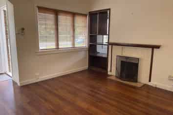 67B Mill Road, Kensington