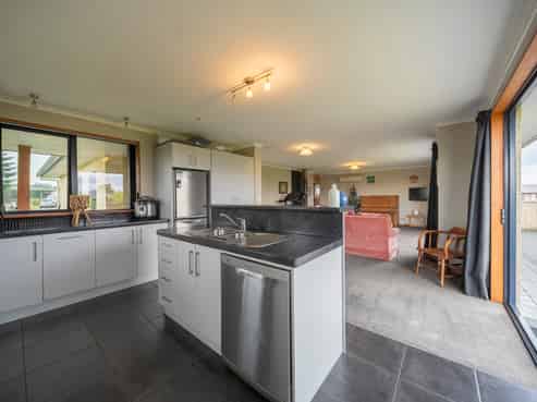 66 Orbell Crescent, Te Anau