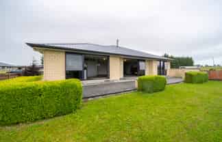 66 Orbell Crescent, Te Anau