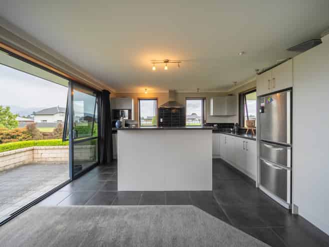 66 Orbell Crescent, Te Anau