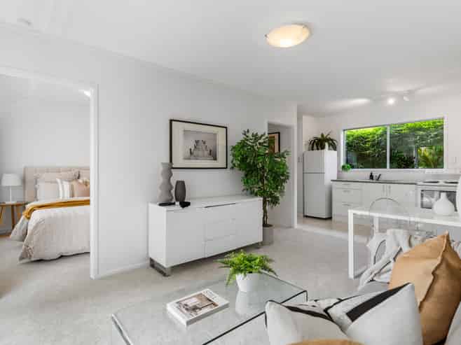 8/12 New Street, Saint Marys Bay