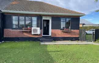 107 MacKenzie Street, Winton