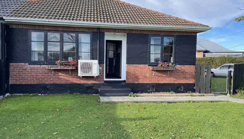 107 MacKenzie Street, Winton