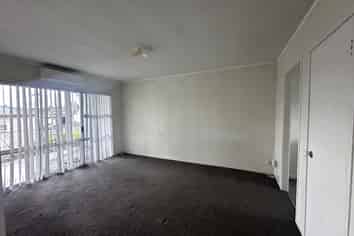 4/3 Luke Street, Otahuhu