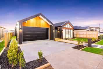 10 Gertrude Cole Road, Clarks Beach