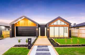 10 Gertrude Cole Road, Clarks Beach