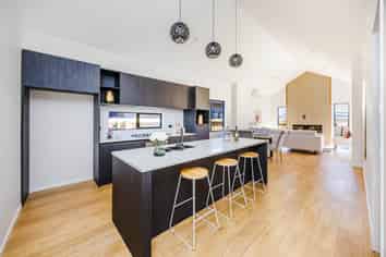 10 Gertrude Cole Road, Clarks Beach