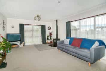 64 Henley Street, Westport