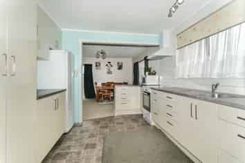 64 Henley Street, Westport