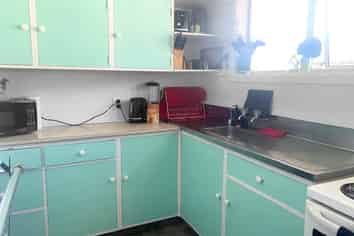 2/267 Tancred Street, Ashburton