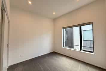  677C Sandringham Road, Sandringham