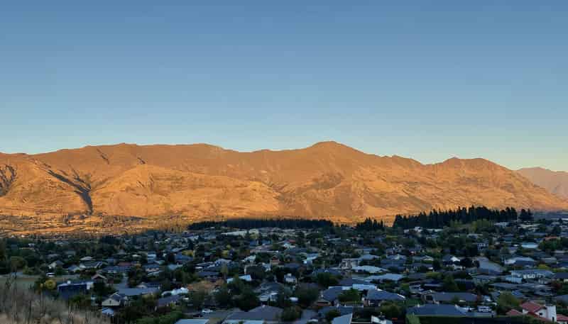 9 Fastness Crescent, Wanaka