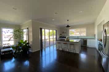 4 Rossini Court, Karaka