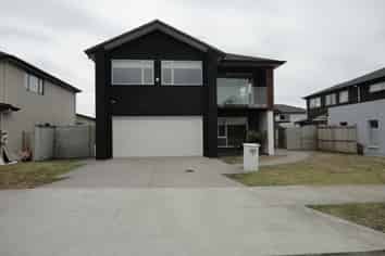 4 Rossini Court, Karaka