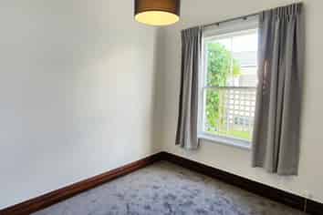 8 Cutfield Road, New Plymouth Central