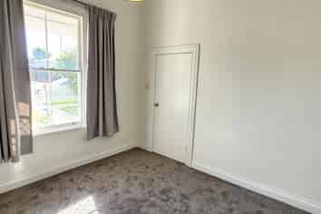 8 Cutfield Road, New Plymouth Central