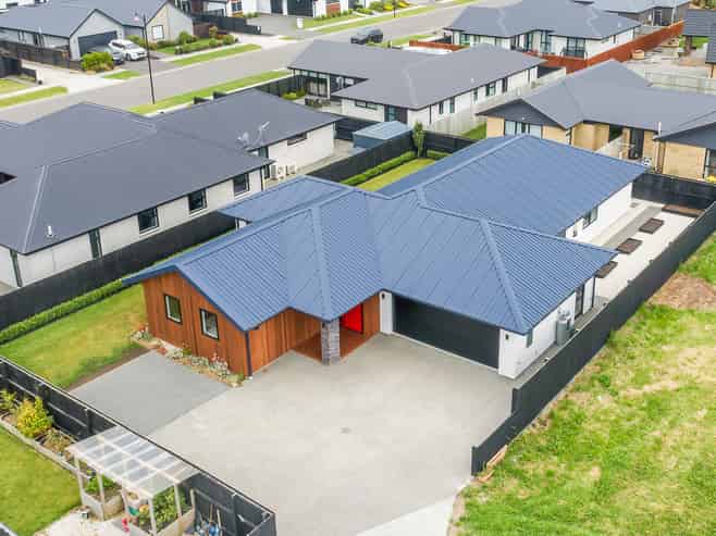 27 Kaitorete Drive, Lincoln