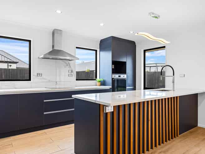 27 Kaitorete Drive, Lincoln