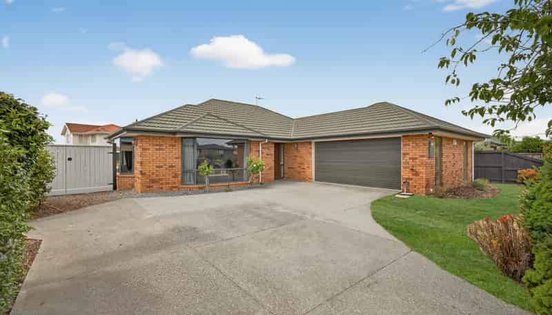 111 Inwoods Close, Parklands