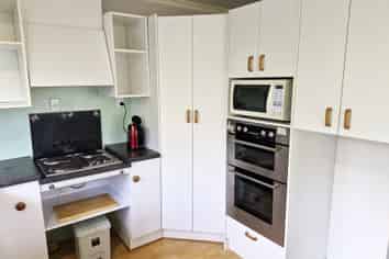 82 Fifth Street, Kumara