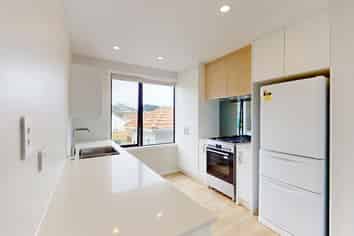 1/101 Rongotai Road, Kilbirnie