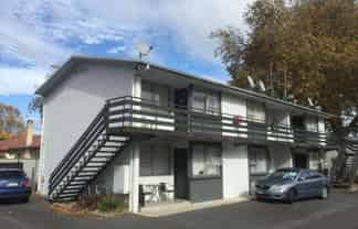 4/210 Grey Street, Hamilton East