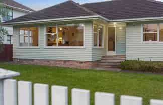 24 Tamariki Avenue, Kelston