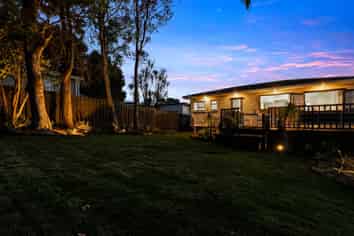 19 Highland Avenue, Titirangi