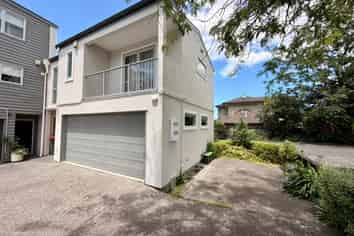 4/143A Wiseley Road, West Harbour