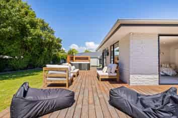 6 Bidwell Place, Hillmorton