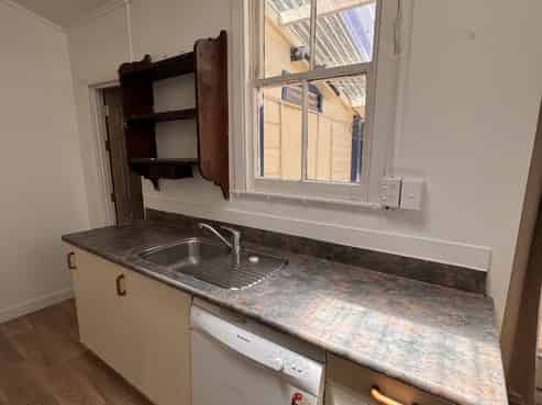 19 Holloway Road, Aro Valley