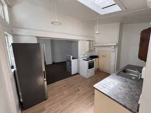 19 Holloway Road, Aro Valley