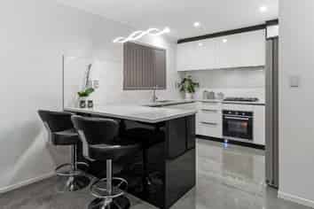 31a Dreadon Road, Manurewa