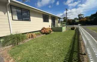 2 Turoa Road, Whanganui East