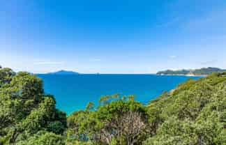 1111D  Cove Road, Langs Beach